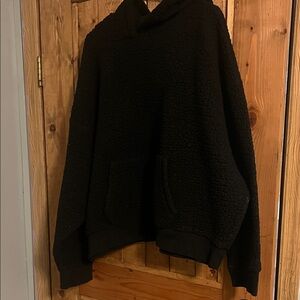 Victoria’s Secret (PINK) Black Sherpa with hood XXL